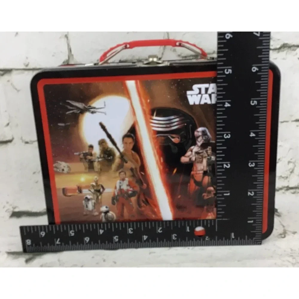 Star Wars Lunch Box Lot of 2 The Force‎ Awakens and Darth Vader